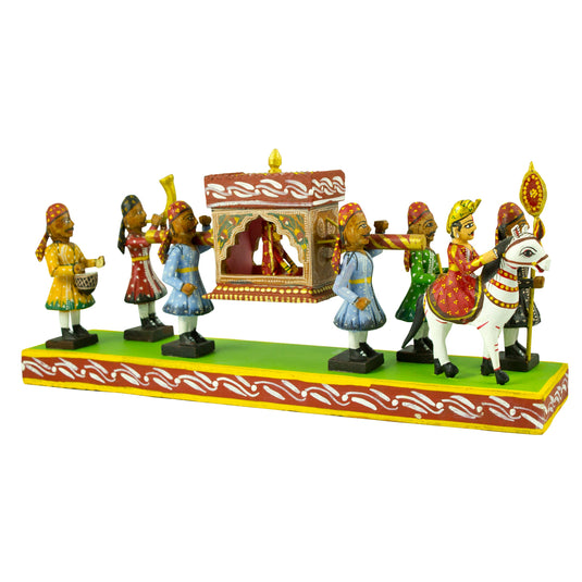 Kondapalli Bommalu Meena Pallki (Pallanqueen) | White Poniki Wood | 16x4x7 Inches