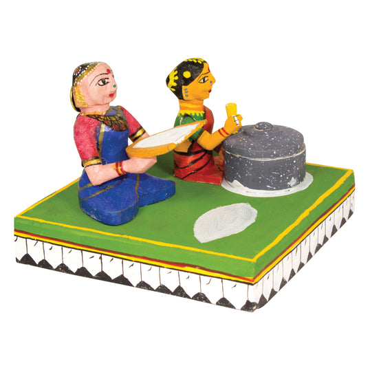 Kondapalli Bommalu Tiragali & Lady With Cheta | White Poniki Wood | 5.5×5.5×4 Inches